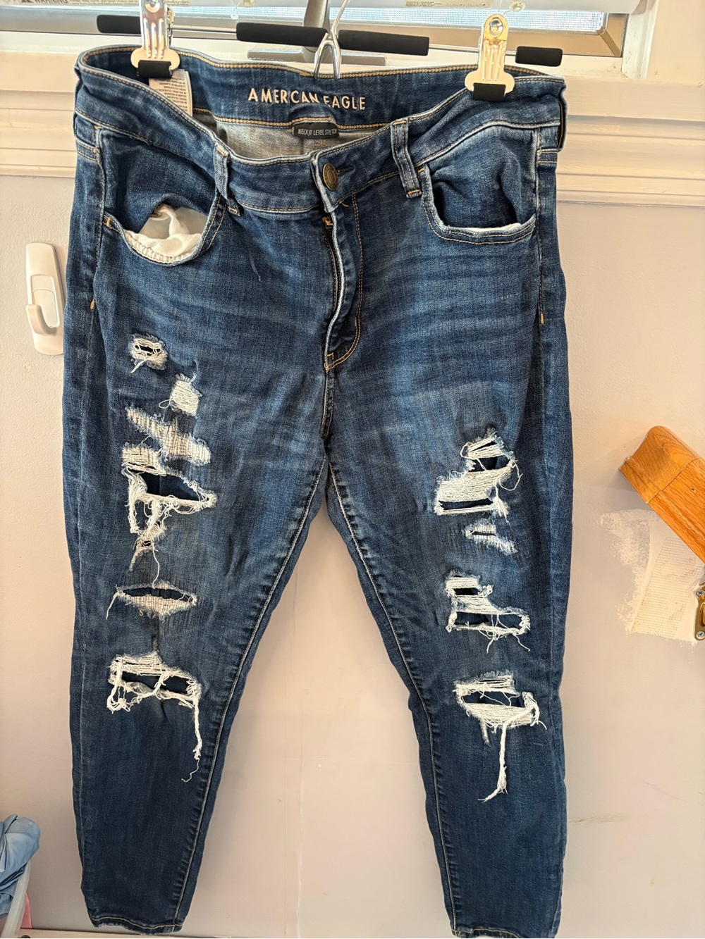 American Eagle dark indigo stretch jeans